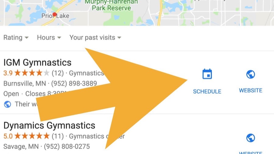 Yellow arrow pointing to schedule button on map.